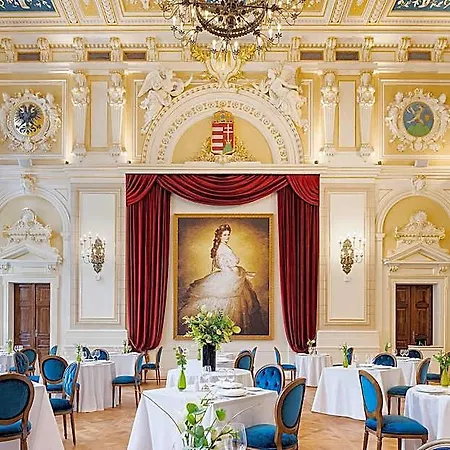 Hotell Aurea Ana Palace By Eurostars Company Budapest