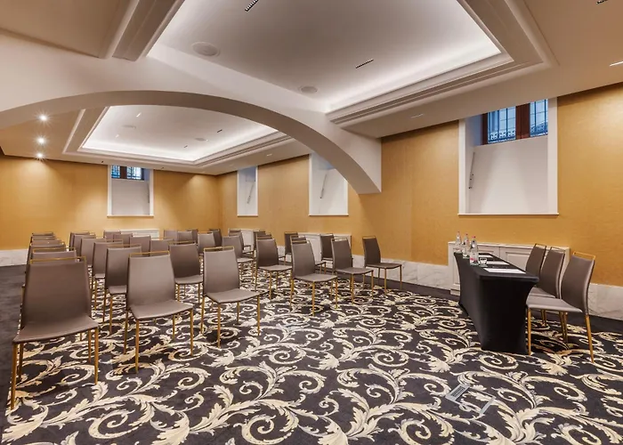 Aurea Ana Palace By Eurostars Company 5*